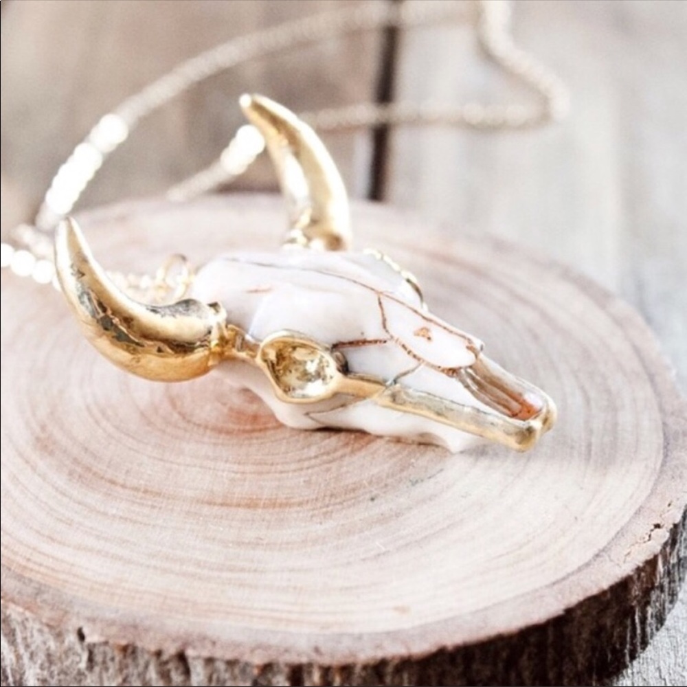 ✨18k Cattle Necklace ✨ - Picture 2 of 2